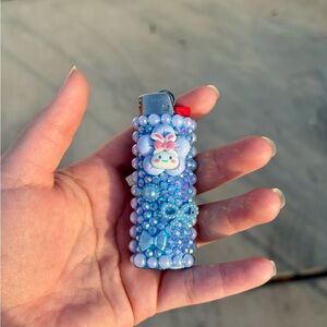 Sanrio Cinnamoroll - Glam Rhinestone Lighter: Chic Lighter w/ Swarovski Crystals